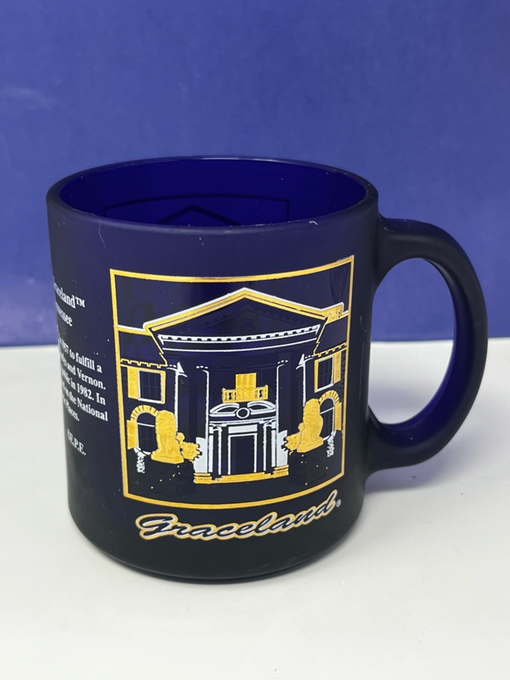 2005 Elvis Presley Graceland Motif Frosted Blue Gold Mug Memphis Tennessee
